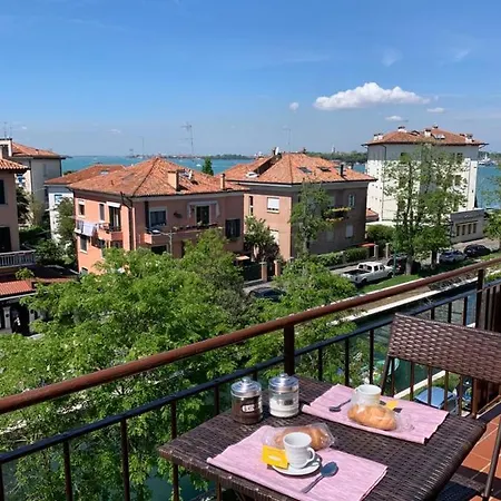 Apartment Fido With Lagoon View *